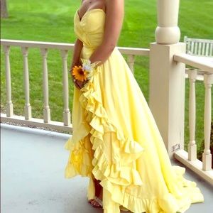 SHERRI HILL SIZE 2 DRESS